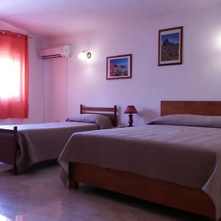 Guest house Casa Mule 2*